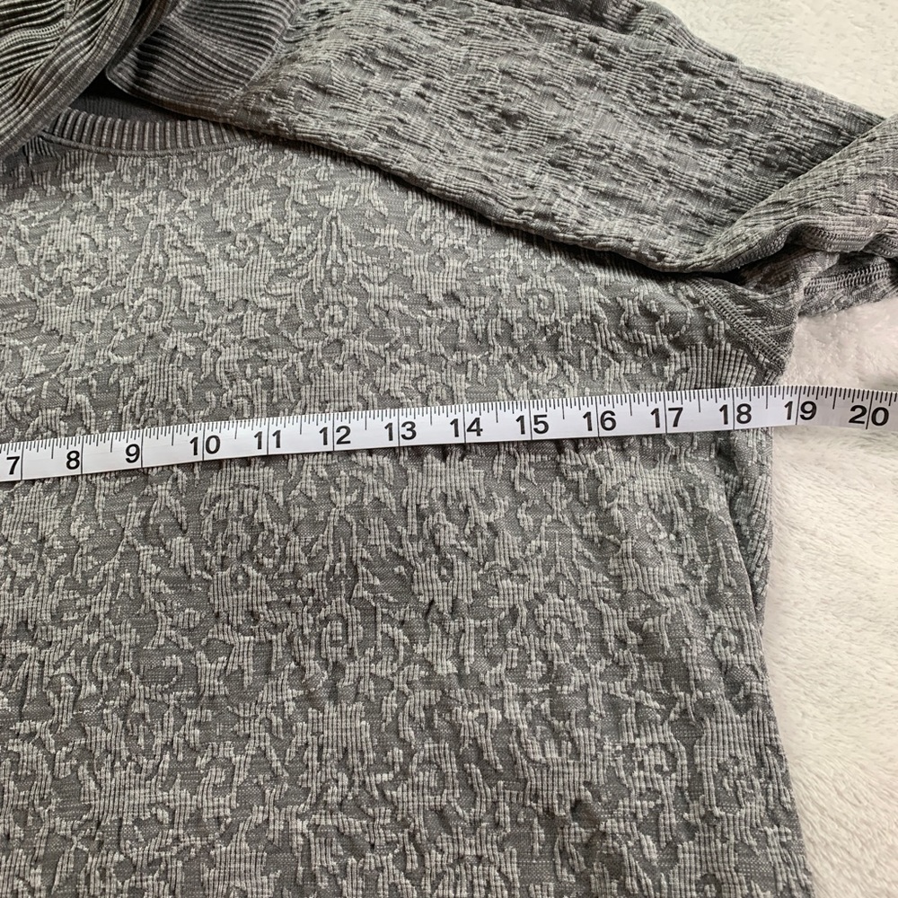 Lululemon Rest Less Pullover - Picture 11 of 12